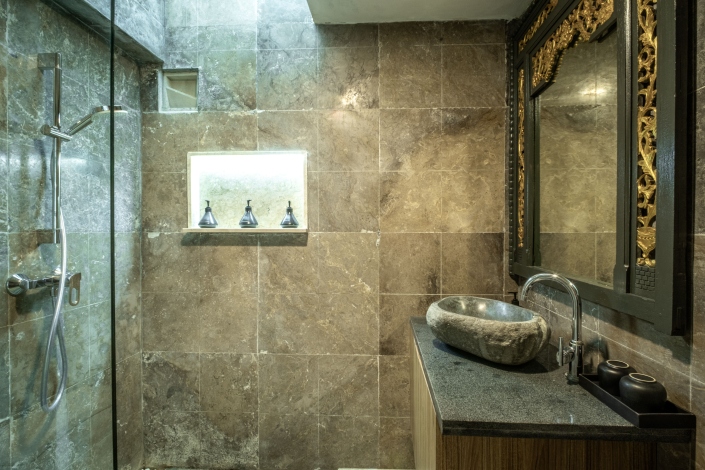 Uluwatu - Bathroom (2nd Floor)