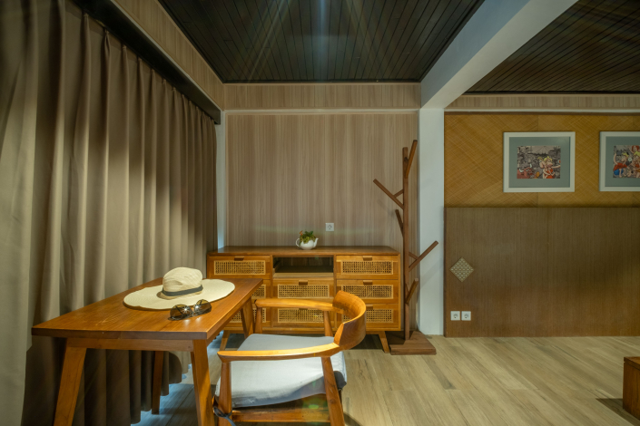 GWK - Living Room (1st Floor)